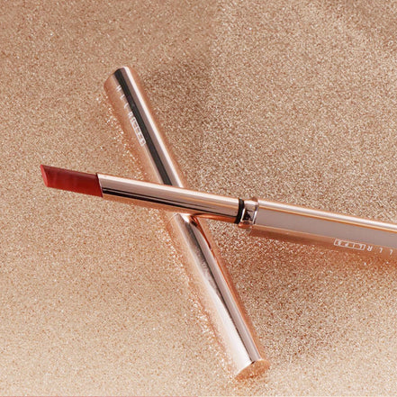 💋VelvetLock™ Moisturizing Lipstick – Long Lasting No-Transfer Lip Color