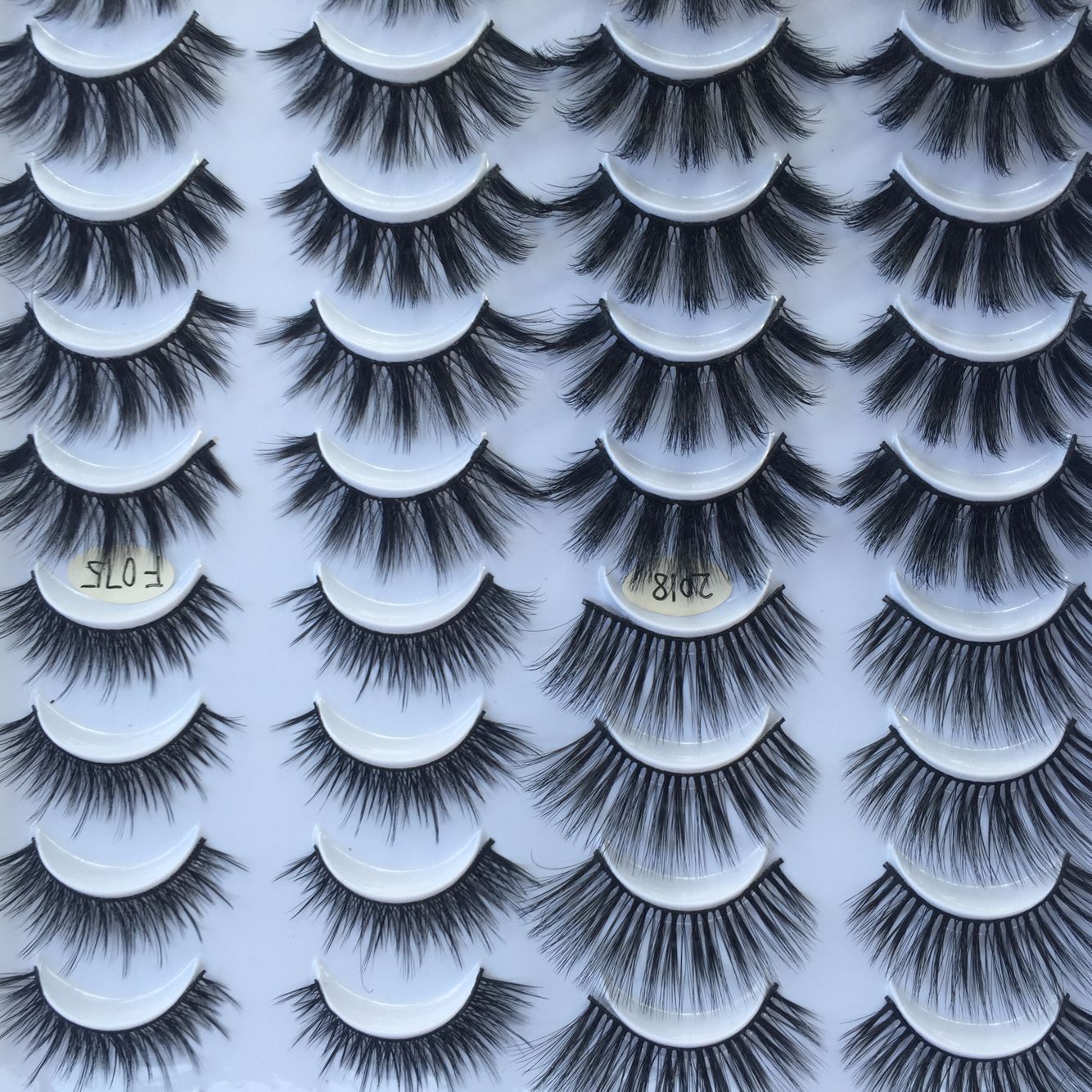 ✨ 20-Pair 3D Multi-Layer Fluffy Lash Set – Natural to Glam Volume Eyelashes