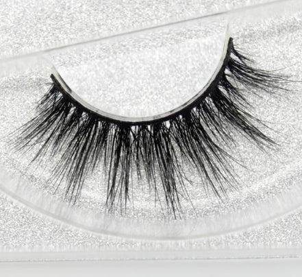 💎Faux Aurelia 3D Mink Eyelashes – Wispy Cat Eye False Lashes for Natural Glam & Reusable Volume