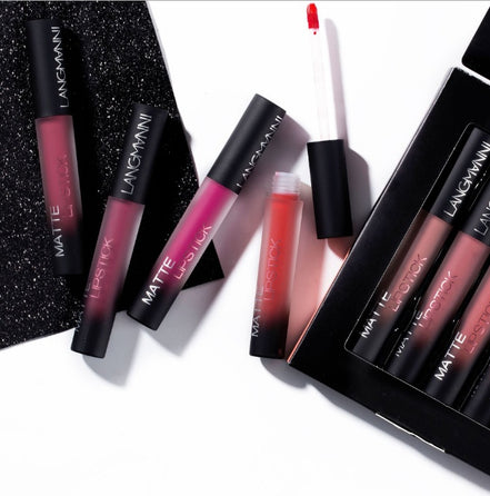 💄 Matte Velvet Waterproof Lipstick Set