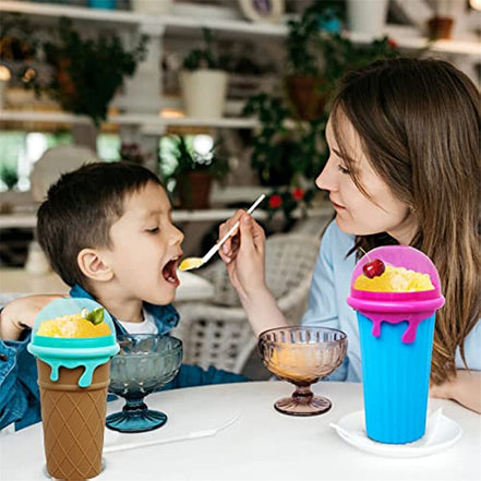 🧊Freeze & Squeeze™ 500ML Instant Slushy Maker Cup