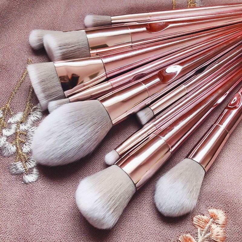 Soft Touch Makeup brush