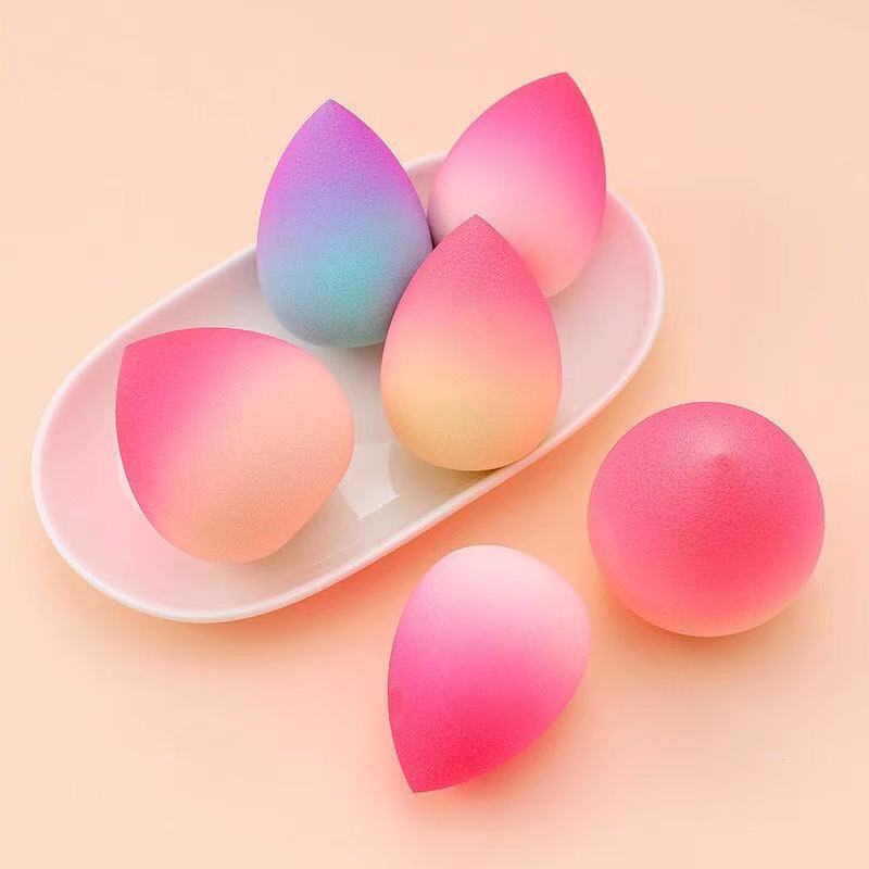 💗Ultra Soft Egg Makeup Sponge – Flawless Blend Beauty Blender Puff | Streak-Free, Skin-Like Finish (Latex-Free & Non-Irritating)