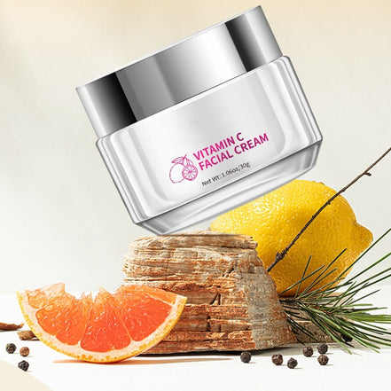 ✨ Radiance Glow Vitamin C Face Cream – Brighten, Hydrate & Renew Skin