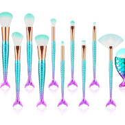 ✨ 11PCS Mermaid Makeup Brush Set (All-In-One Kit)